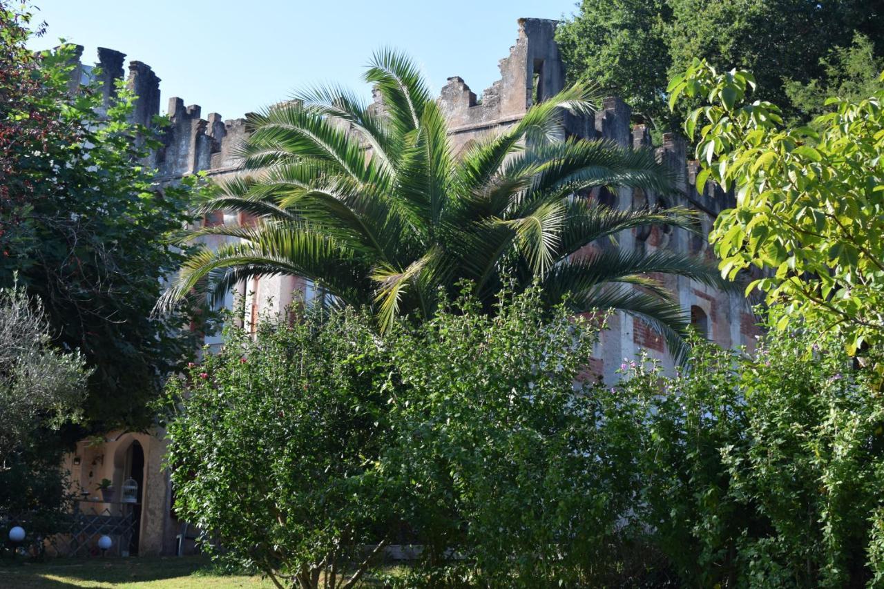 La Tuilerie 1860 Panzió Biaudos Kültér fotó